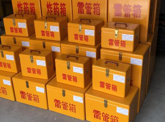 满洲里玻璃钢雷管箱的使用寿命一般是多少？
